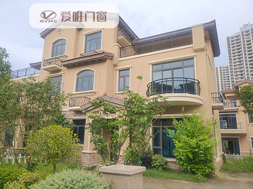 鋁合金門(mén)窗工程案例